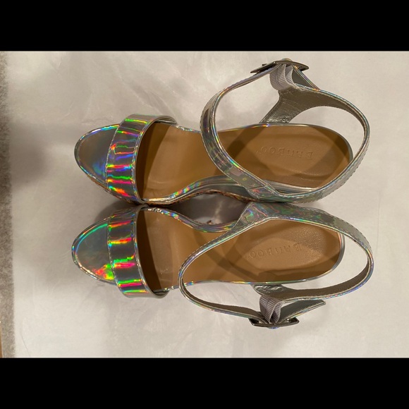 Studded Wedges by Holog NEW~ 🔥Free Shipping 👍 - Picture 6 of 8